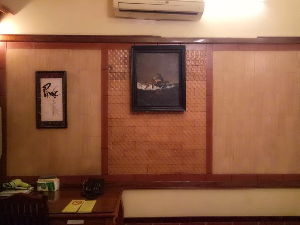 西贡蜜蜂酒店 胡志明市 外观 照片